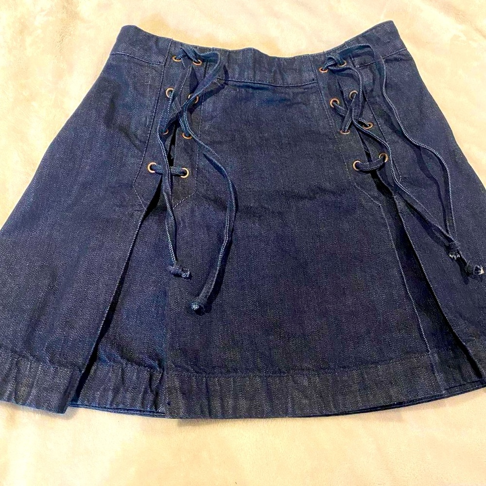 Super cute Free People denim skirt